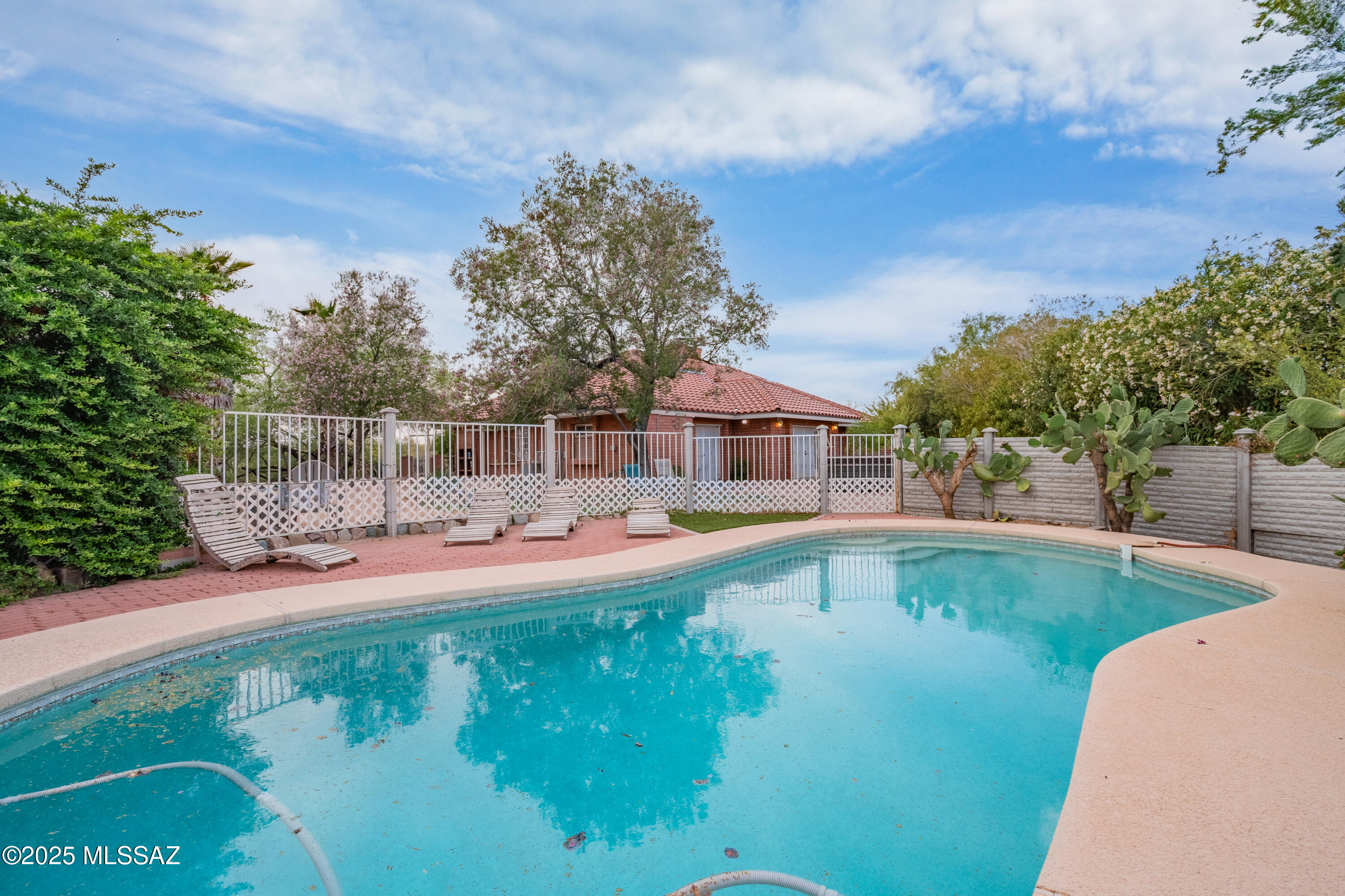 Tangerine Hills - Residential