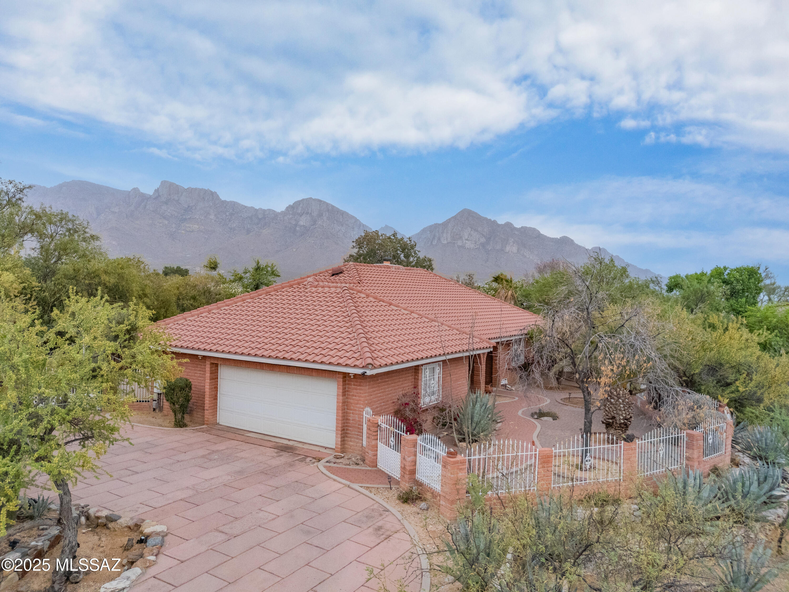 Tangerine Hills - Residential