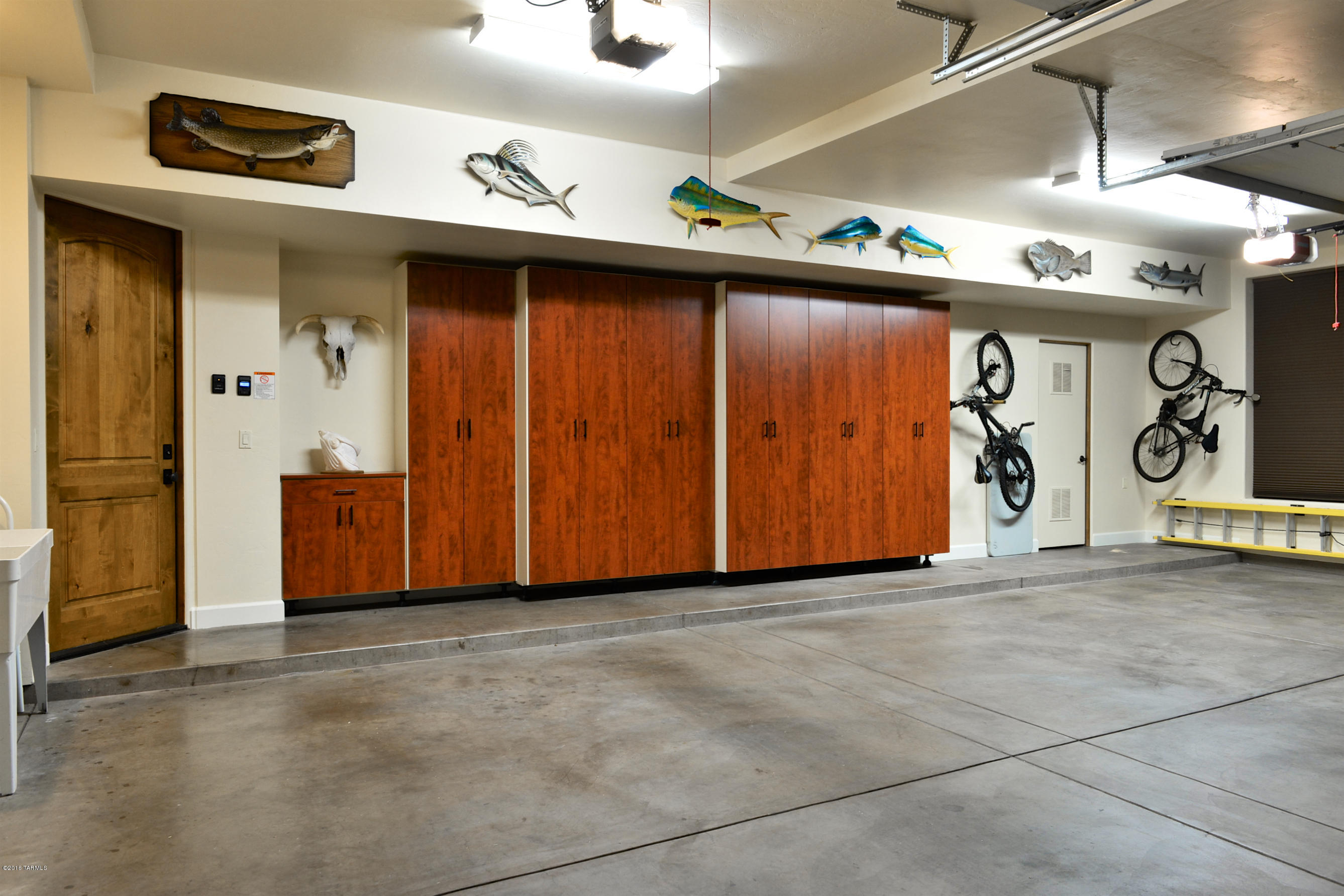 Finisterra (1-210) - Residential