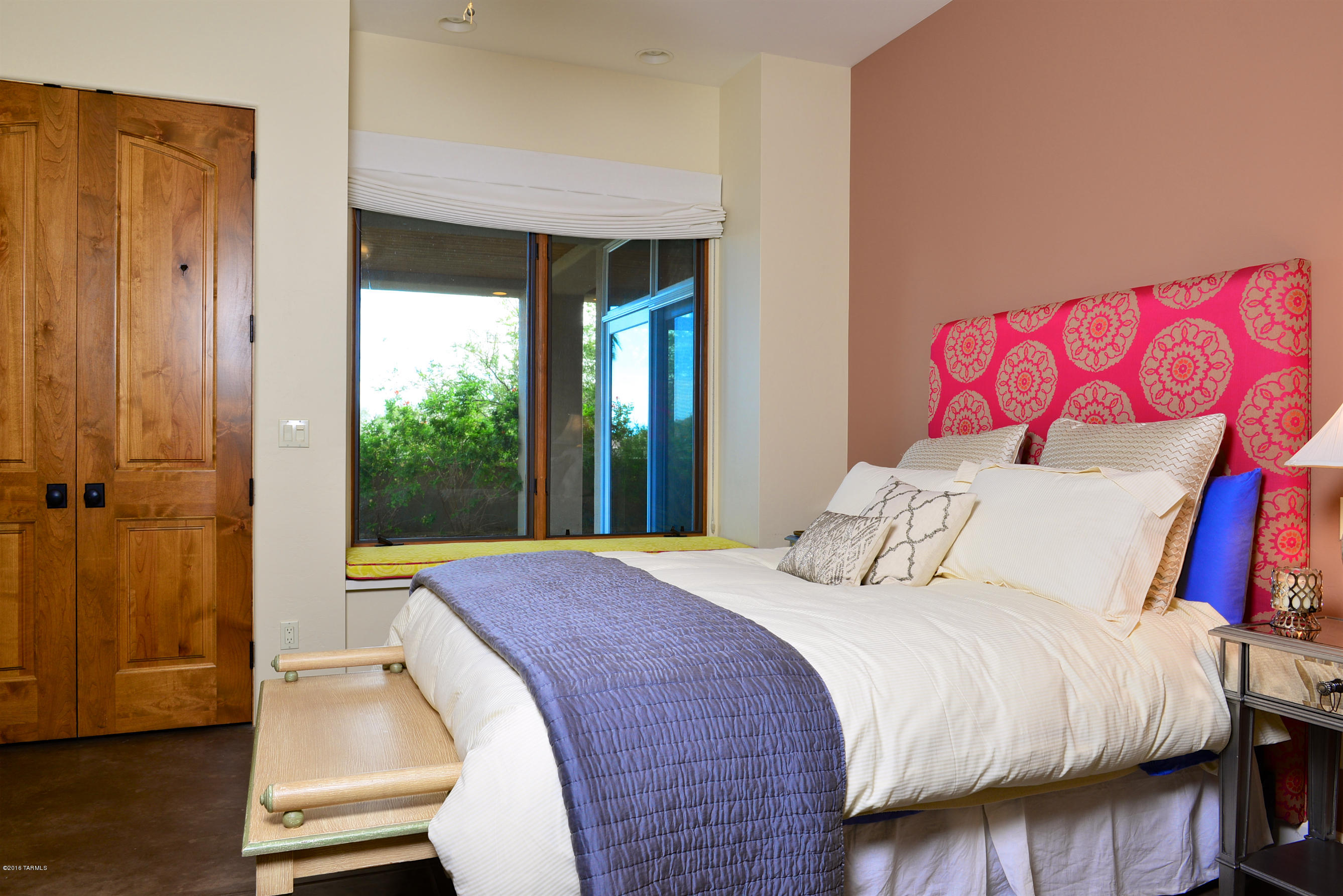 Finisterra (1-210) - Residential