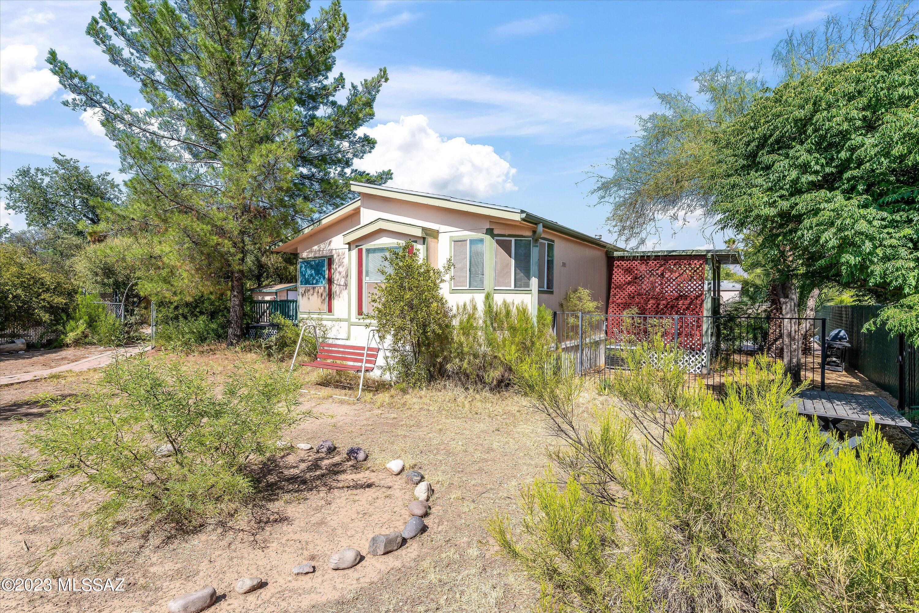 Lariat Est - Residential