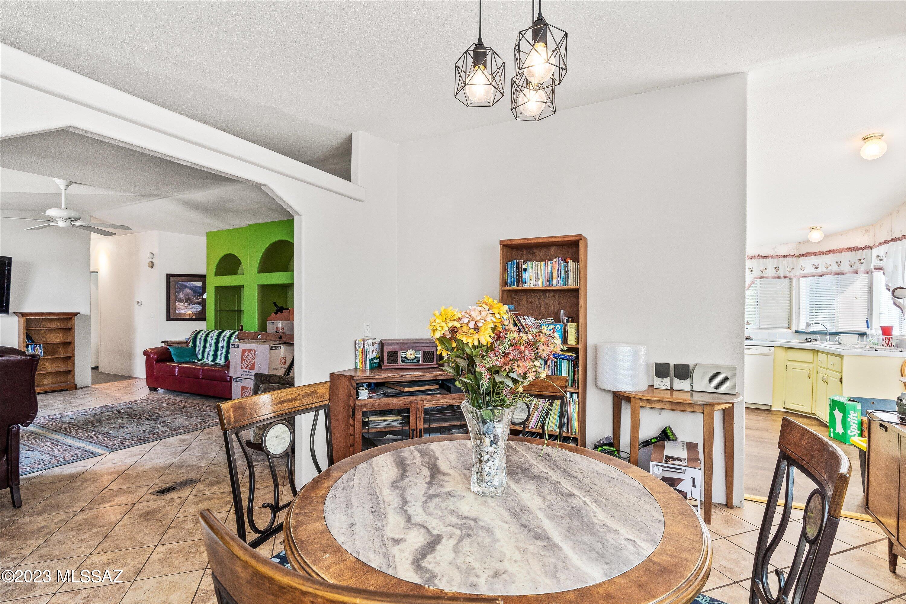 Lariat Est - Residential