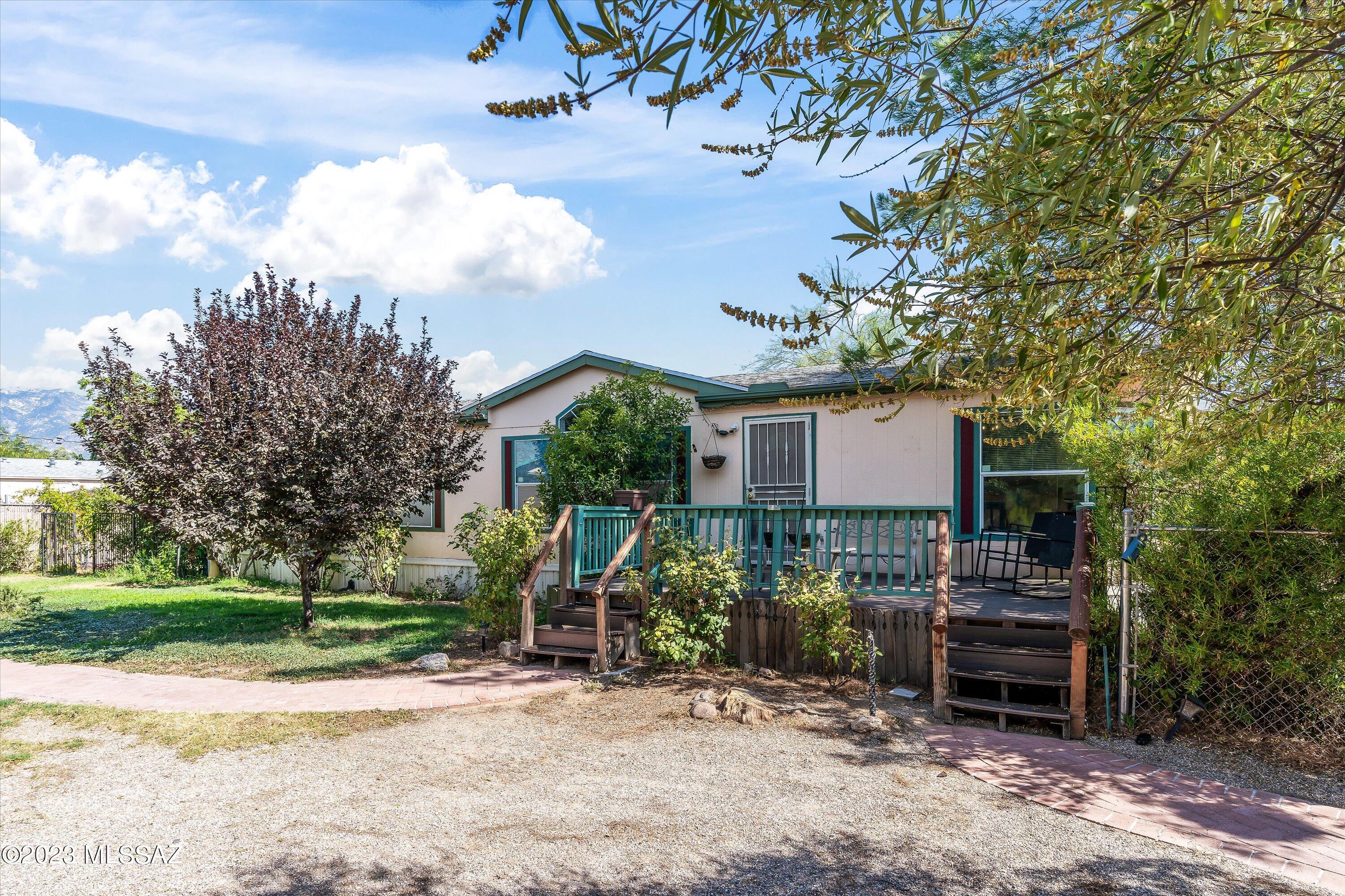Lariat Est - Residential