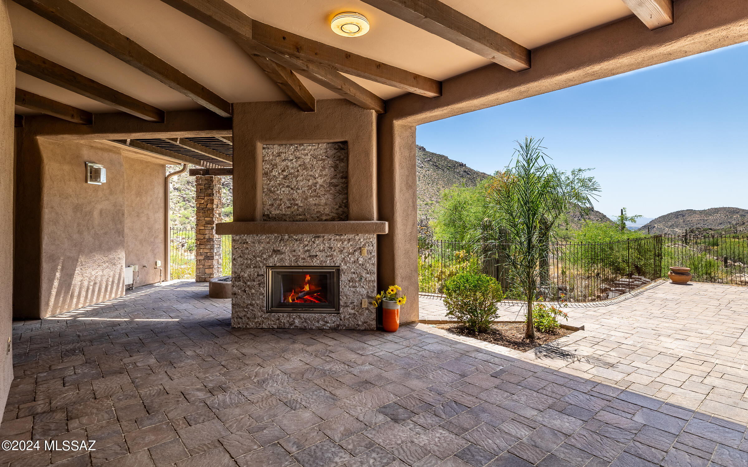 Canyon Pass At Dove Mountain - Residential