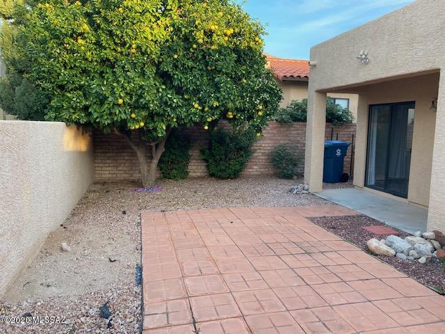 Valle Del Oro Townhomes (1-90) - Residential
