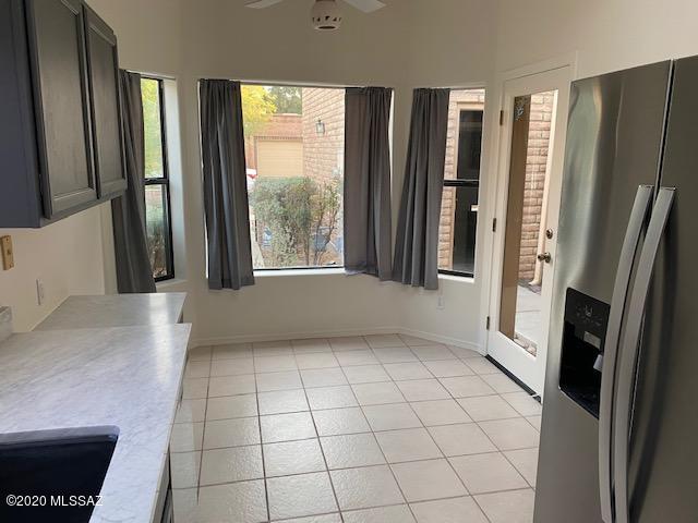 Valle Del Oro Townhomes (1-90) - Residential