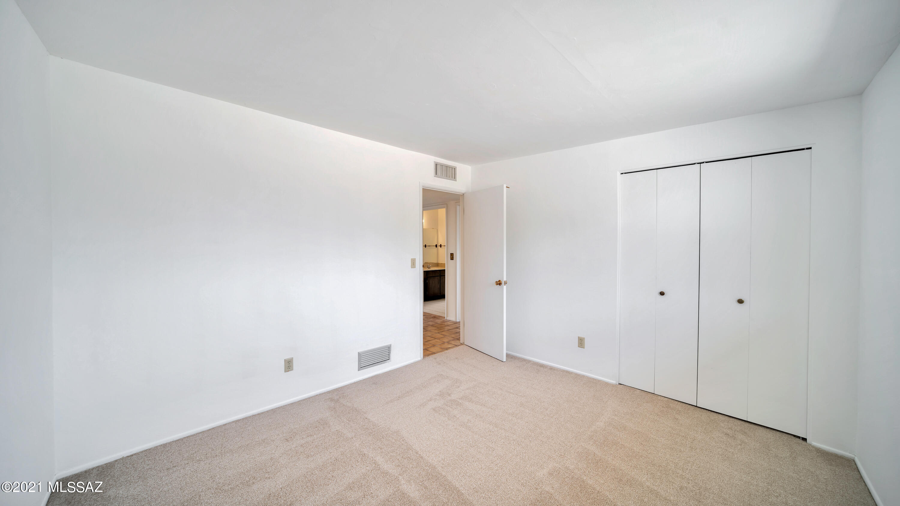 Eastern Hills Estates (1-41) - Residential