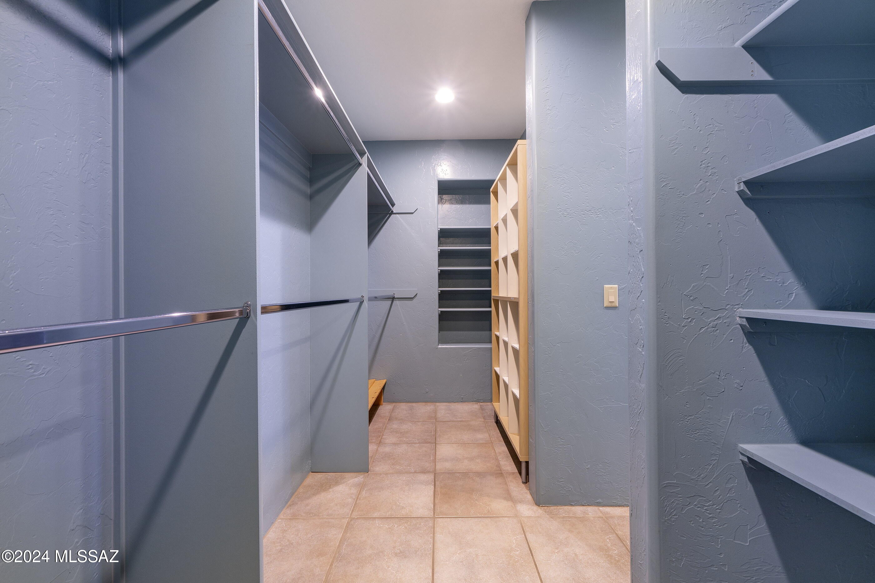 River Ridge (1-17) - Residential