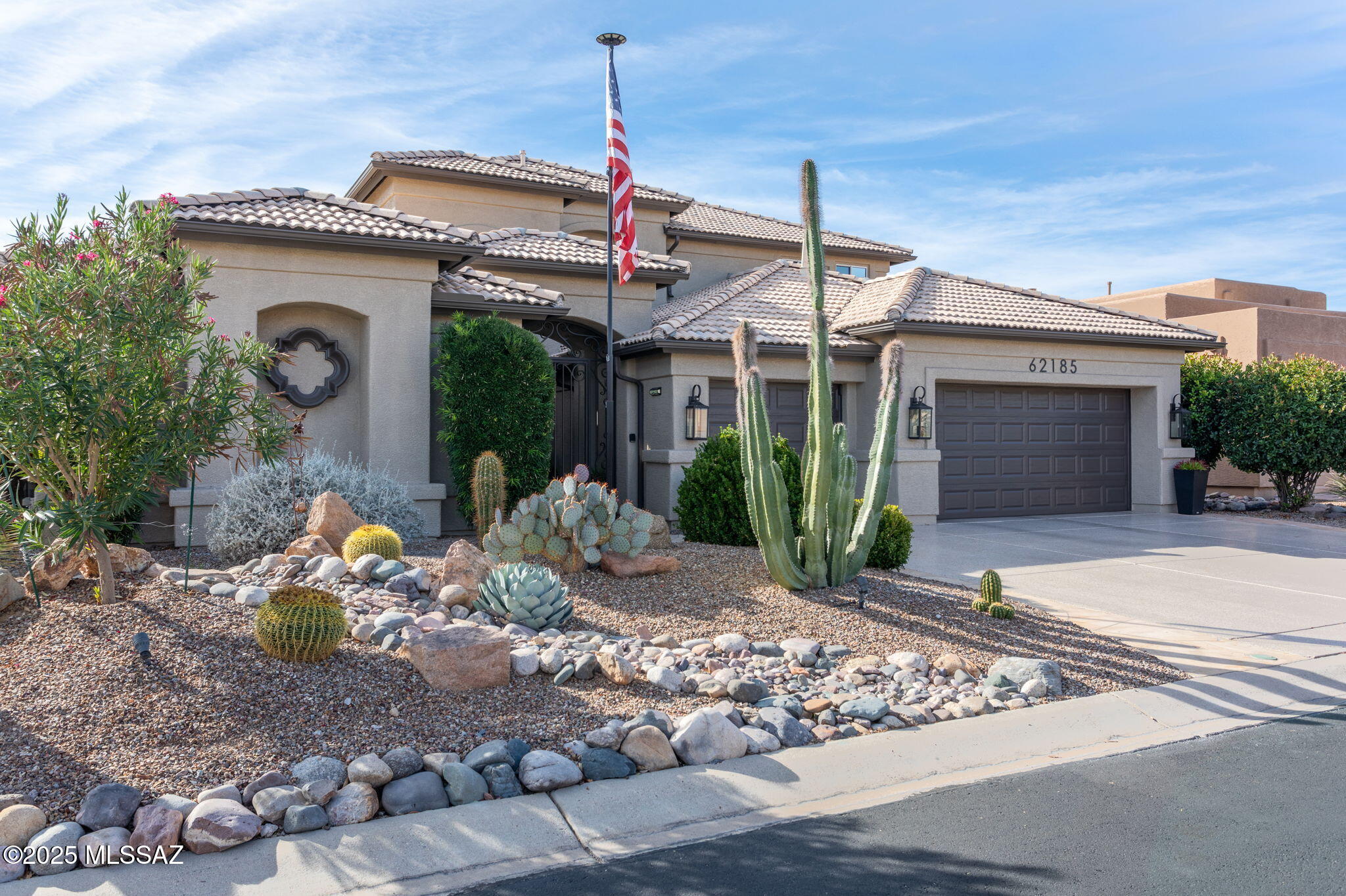 62185 E Valley Crest Court