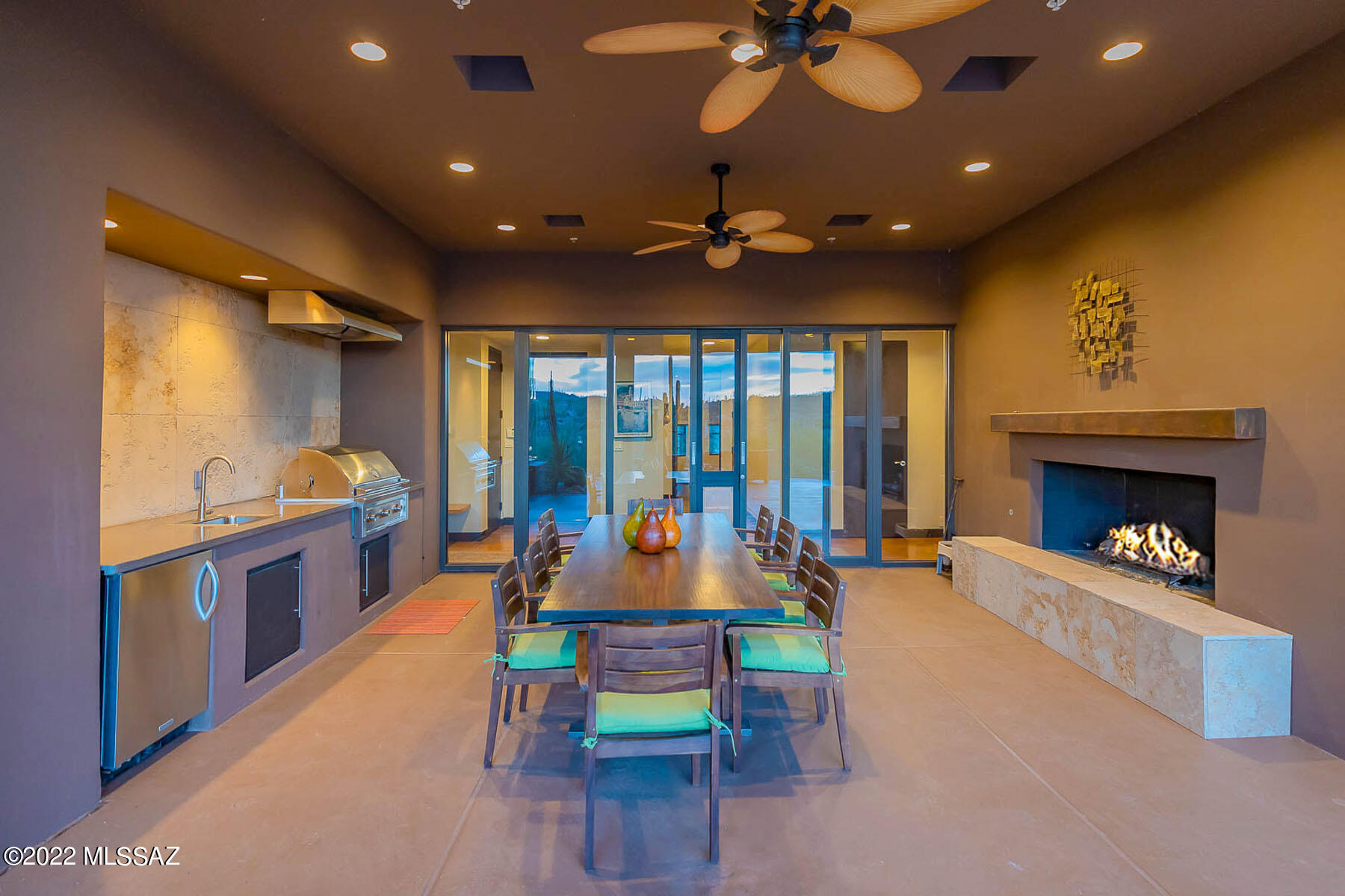 Honey Bee Ridge(The Estates At) - Residential