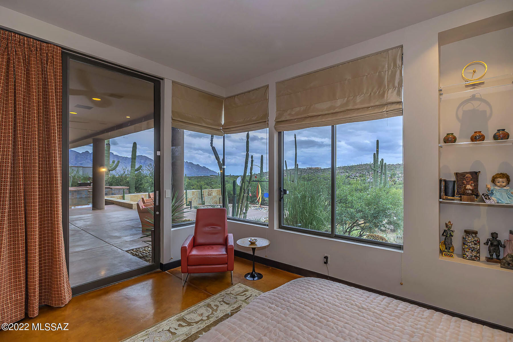 Honey Bee Ridge(The Estates At) - Residential
