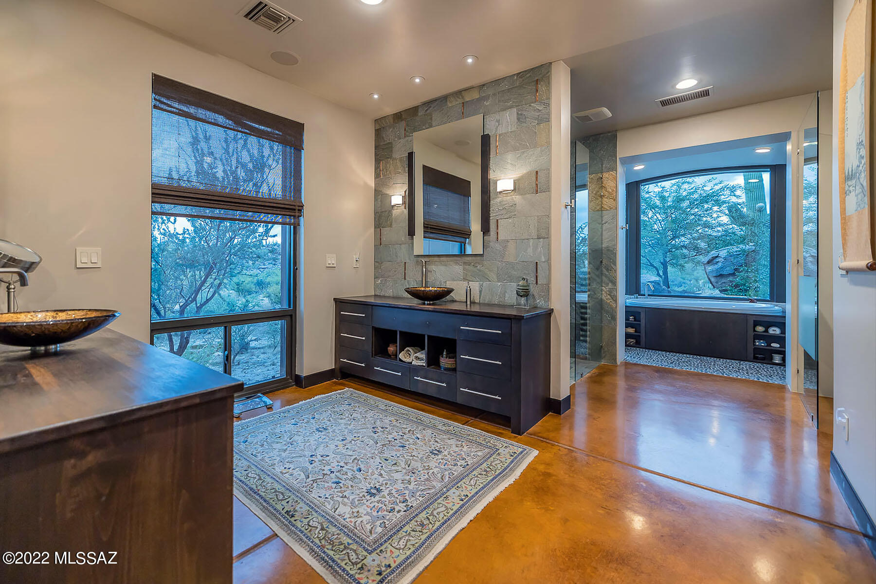 Honey Bee Ridge(The Estates At) - Residential