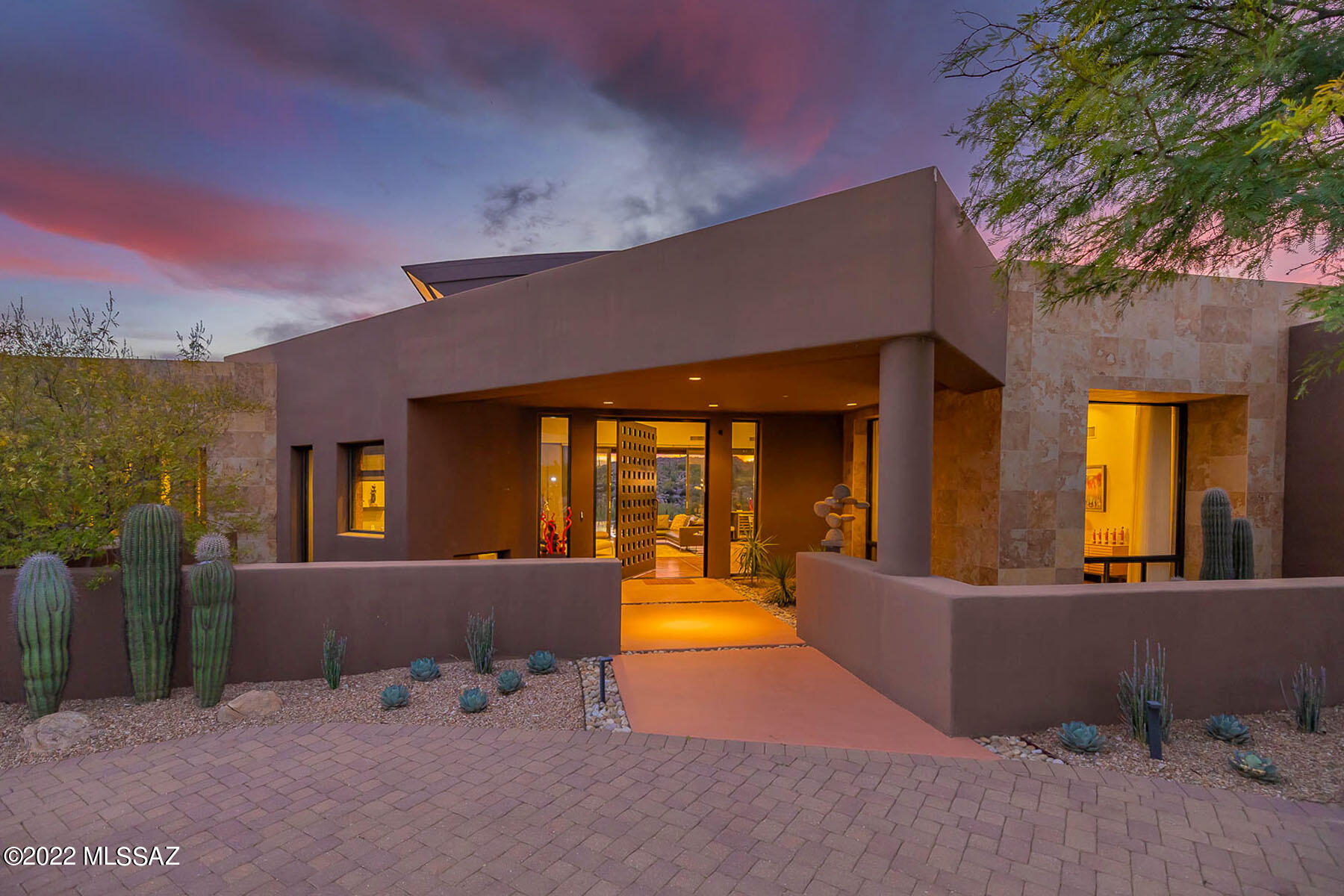 Honey Bee Ridge(The Estates At) - Residential