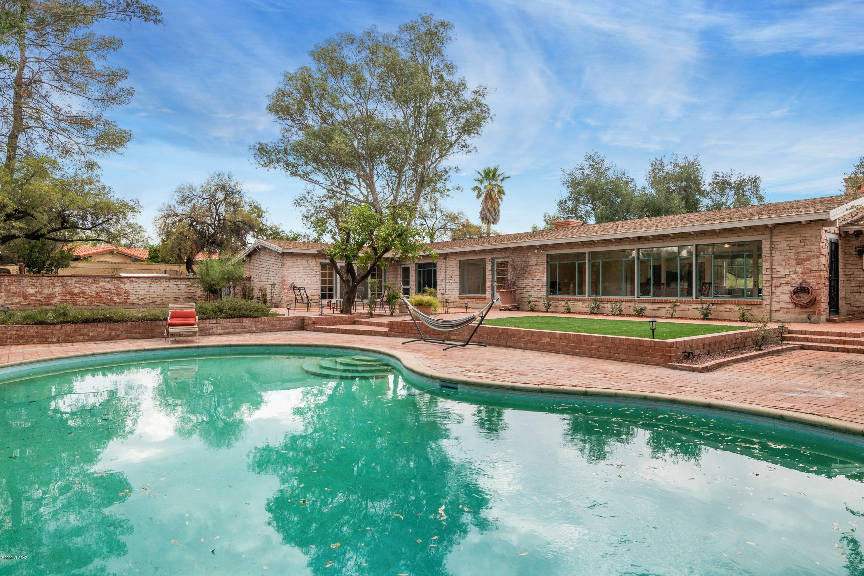 Encanto Park - Residential
