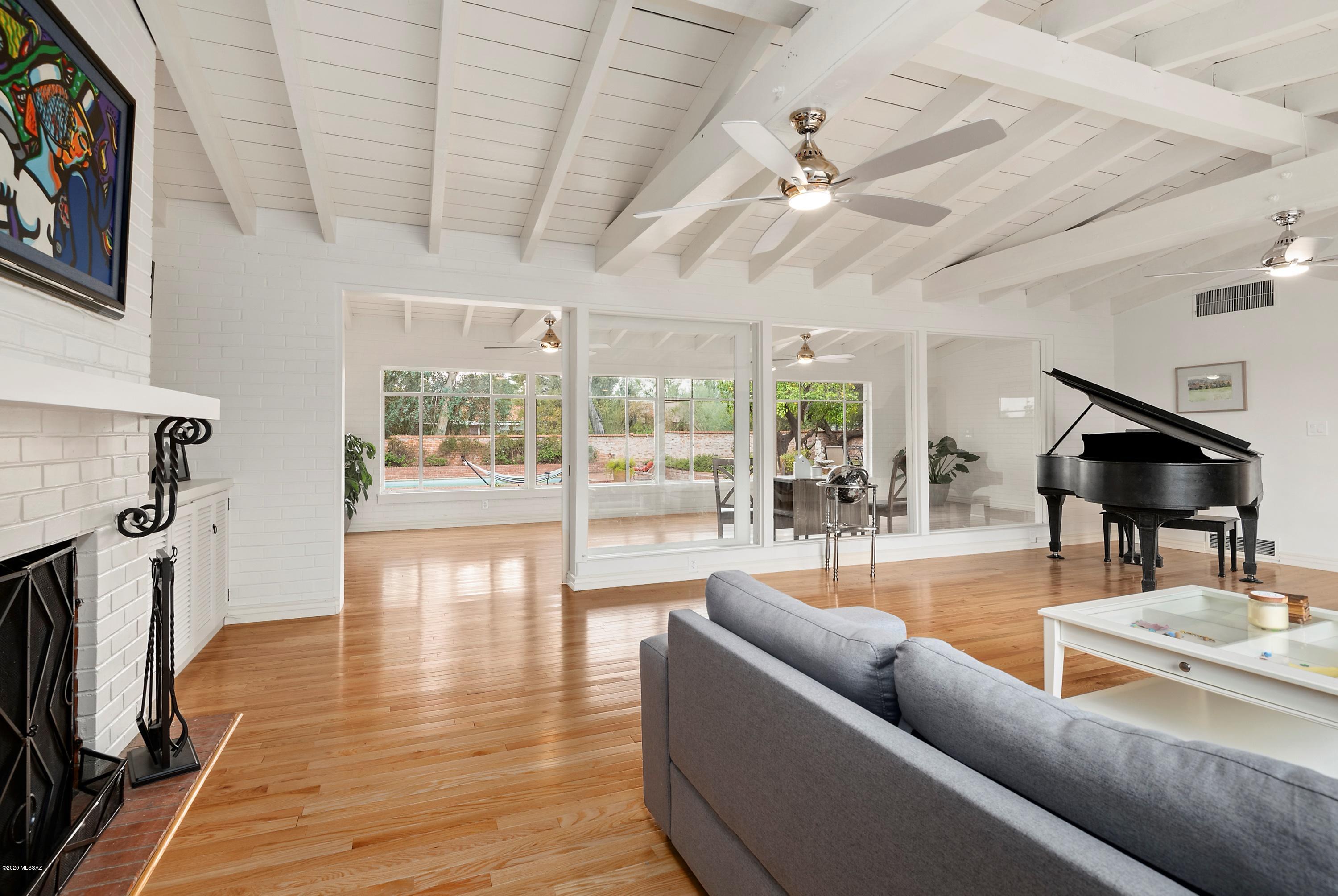 Encanto Park - Residential