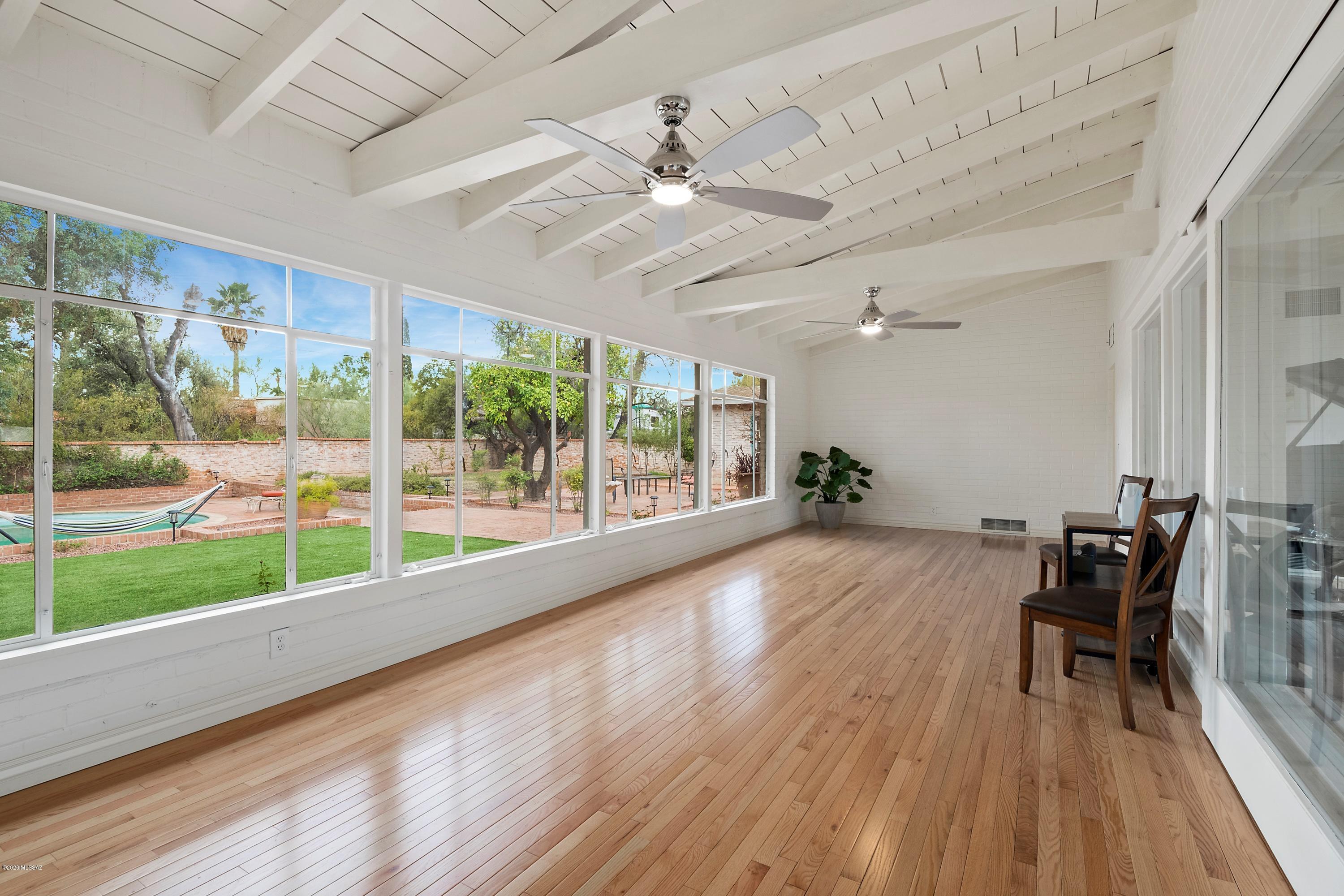 Encanto Park - Residential