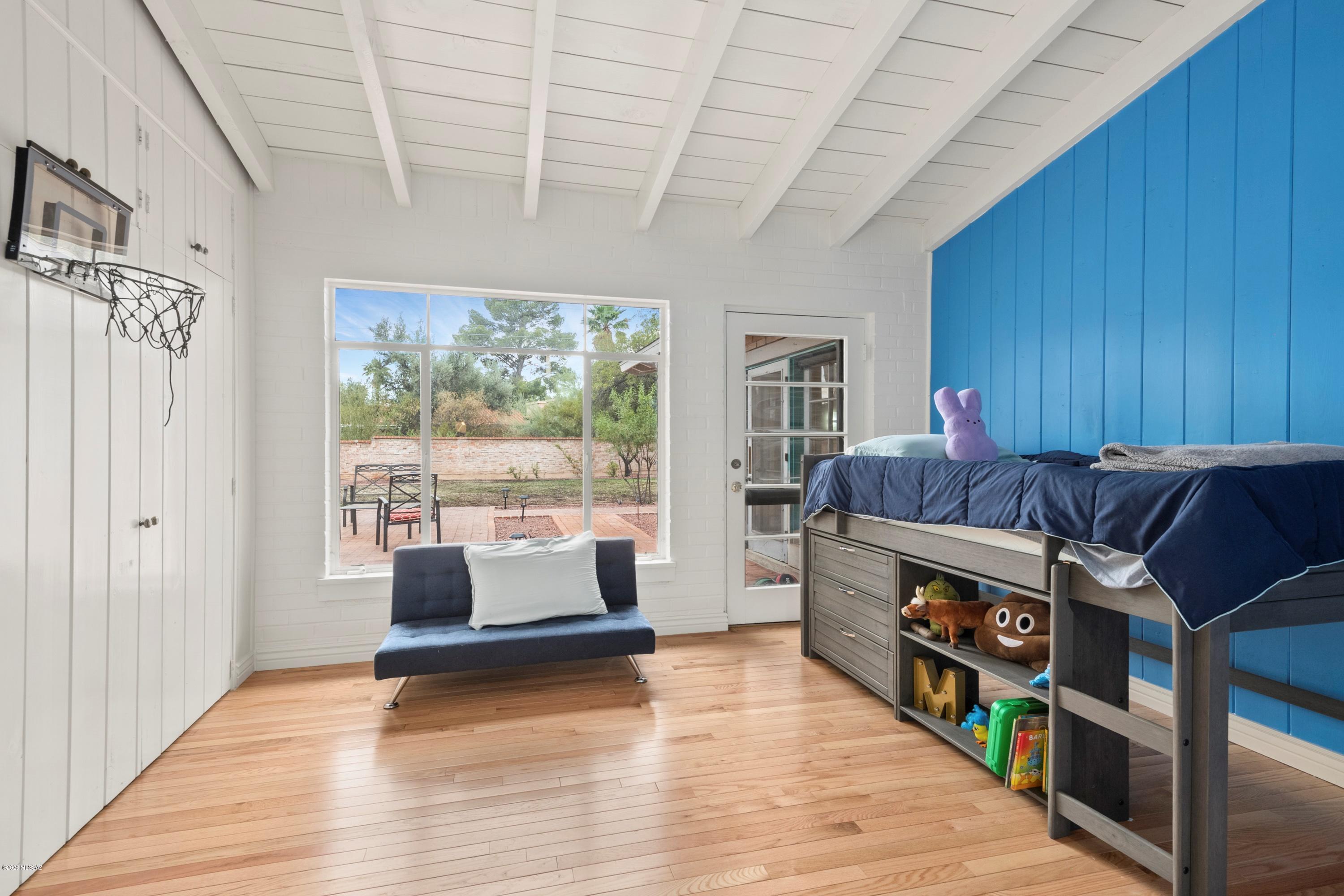 Encanto Park - Residential