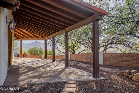 A home in Rio Rico