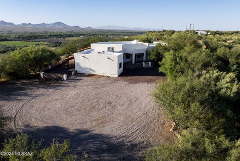 A home in Rio Rico