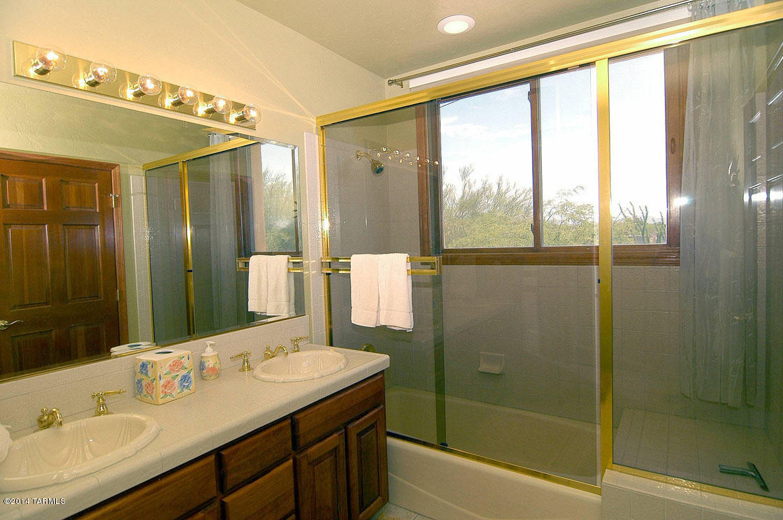 Catalina Foothills Est. NO. 10 (73-90, 119, 121, 123, 127-146) - Residential