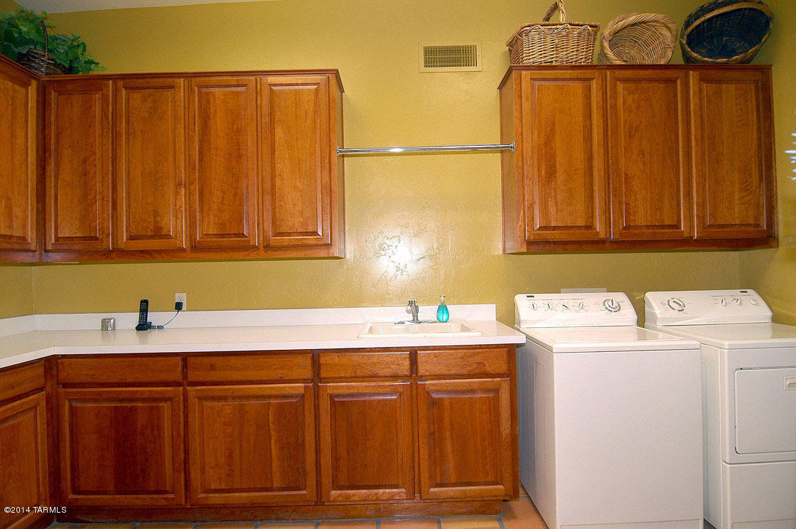Catalina Foothills Est. NO. 10 (73-90, 119, 121, 123, 127-146) - Residential