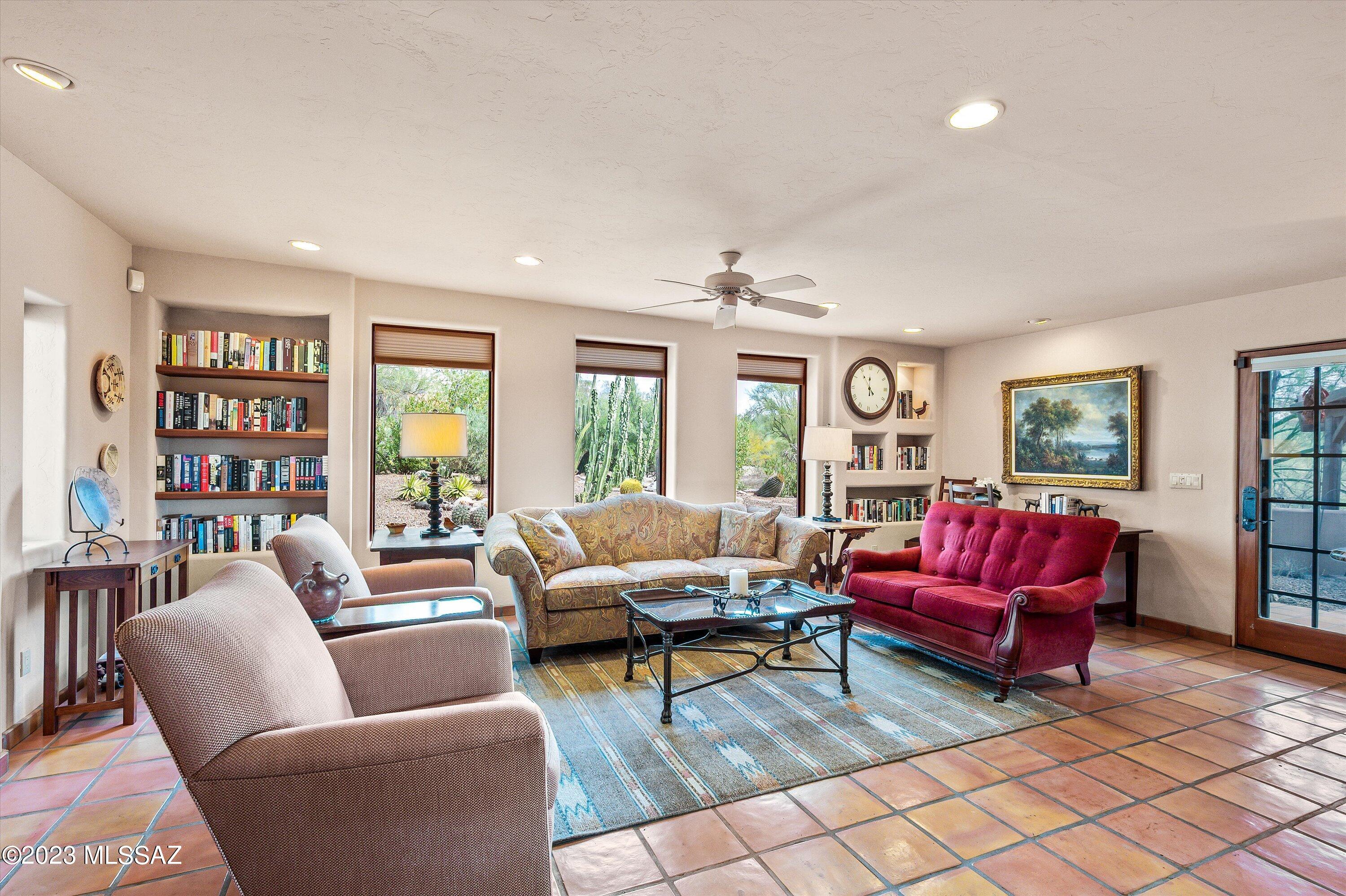 Shadow Hills (484-595) - Residential