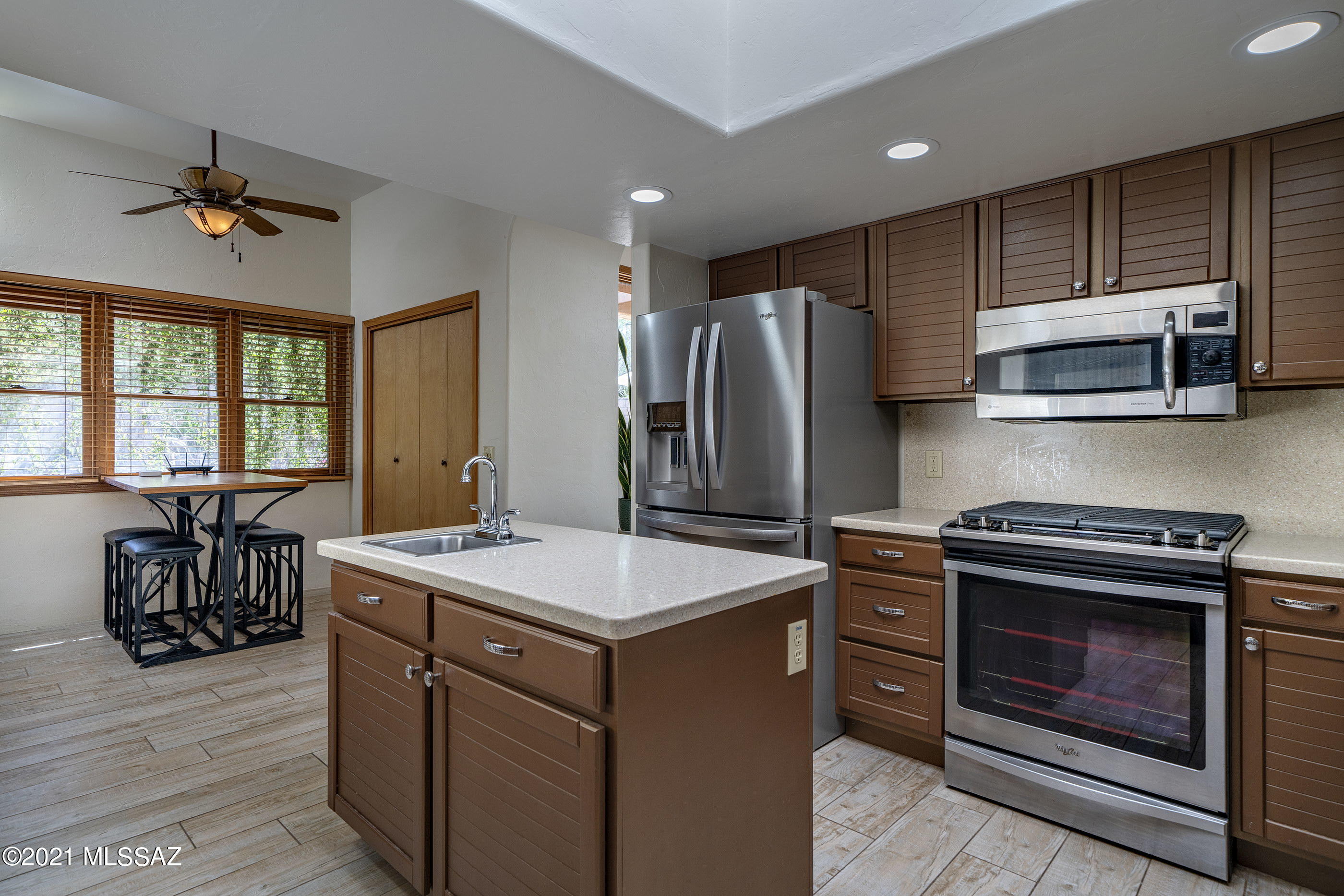 Bear Canyon Hills - Residential