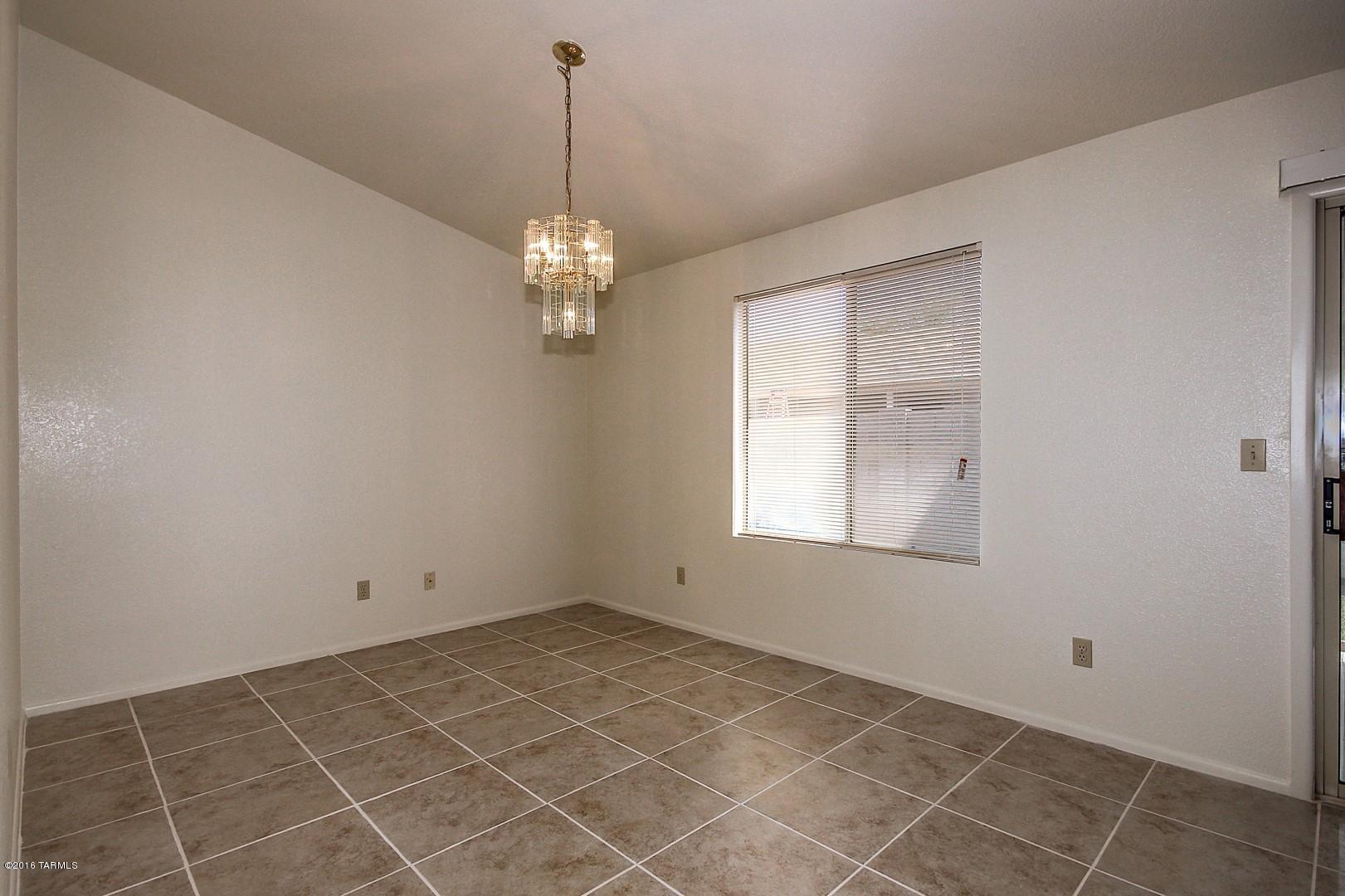 Hacienda Del Oro (1-879) - Residential