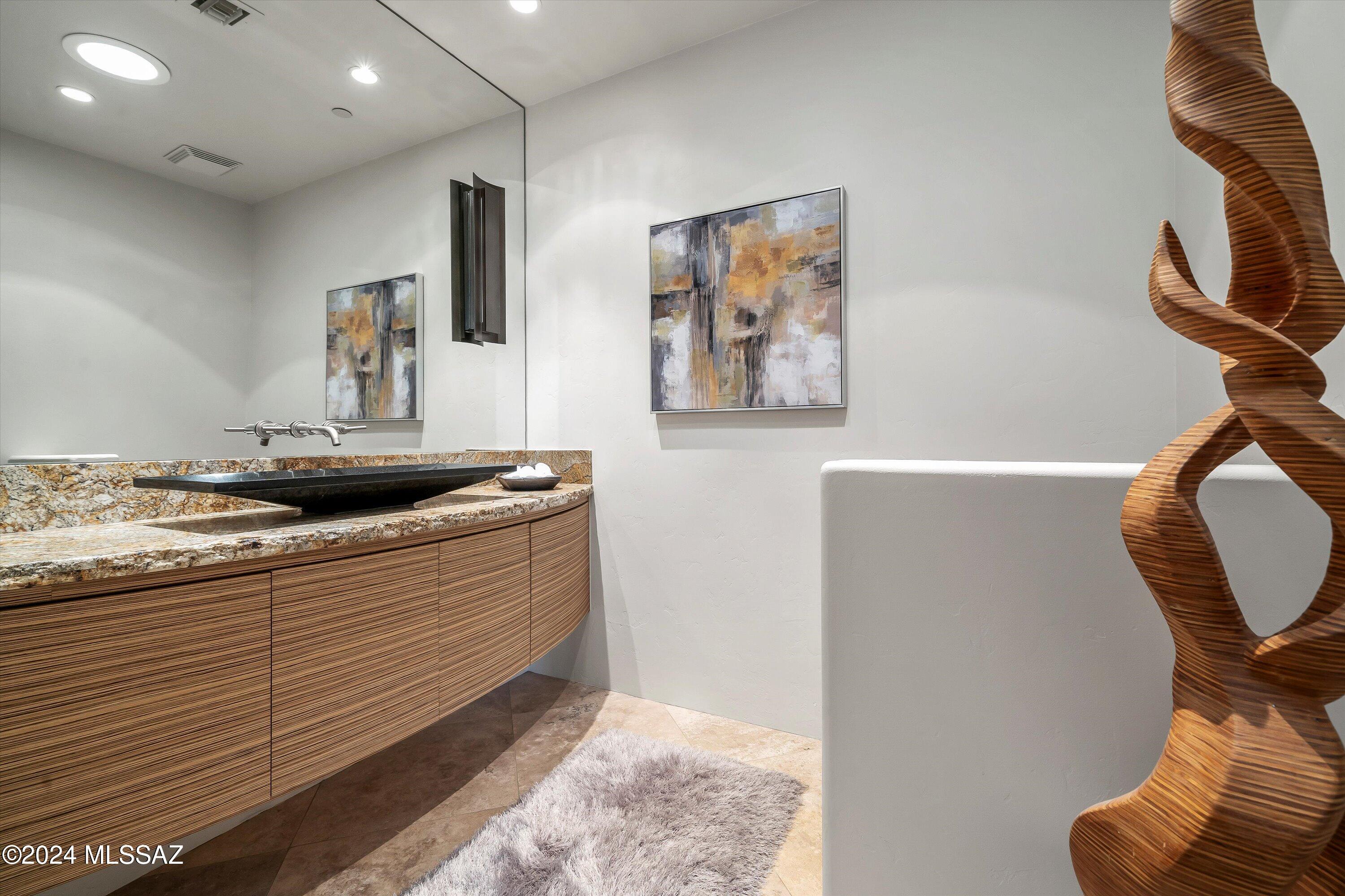 Honey Bee Ridge(The Estates At) - Residential