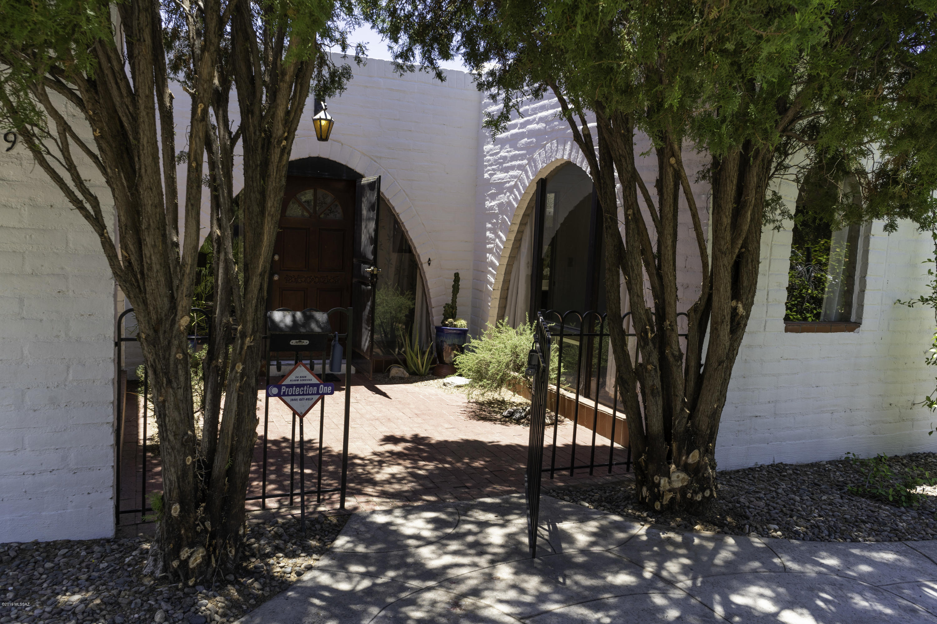 Las Lomitas (1) - Residential