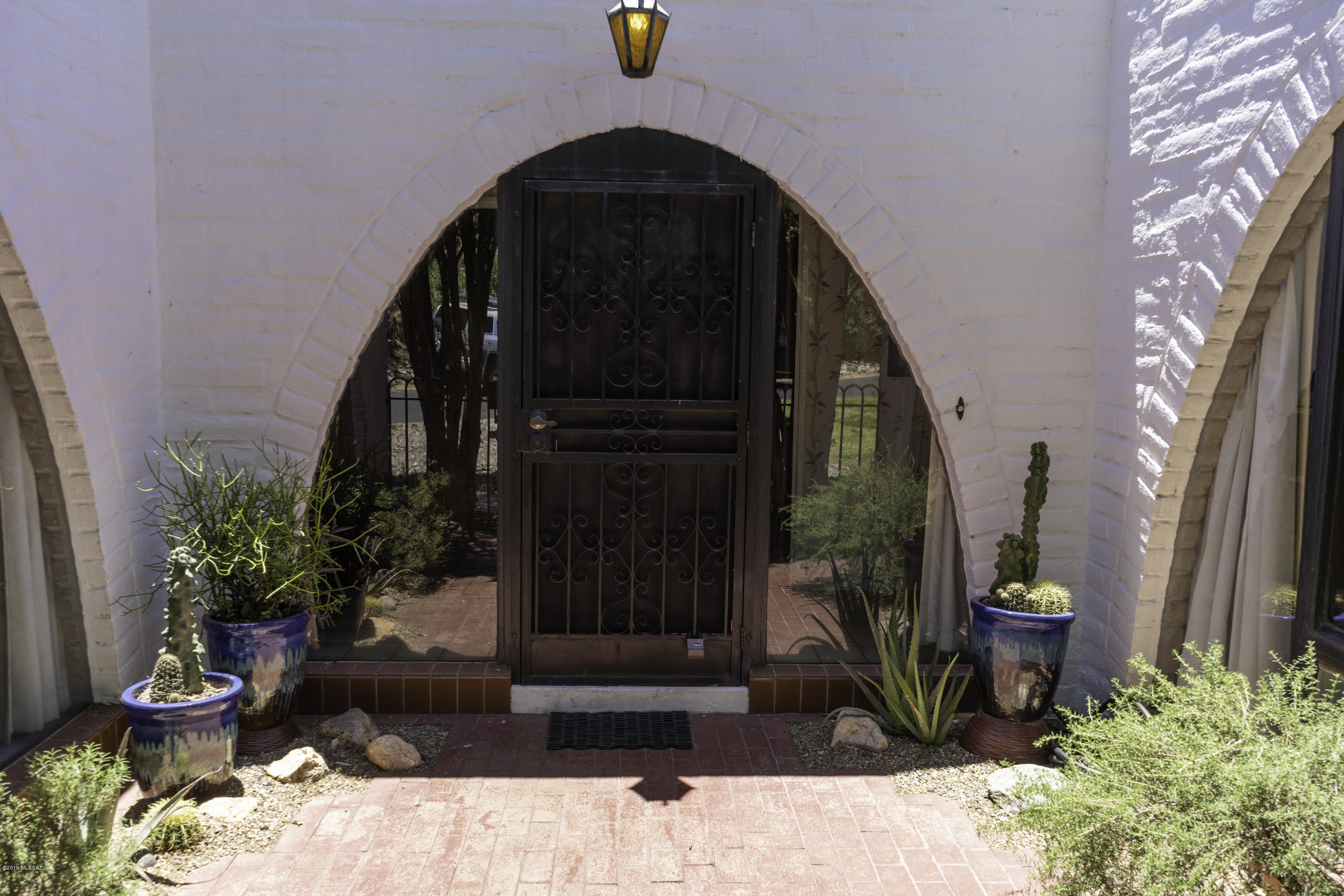 Las Lomitas (1) - Residential