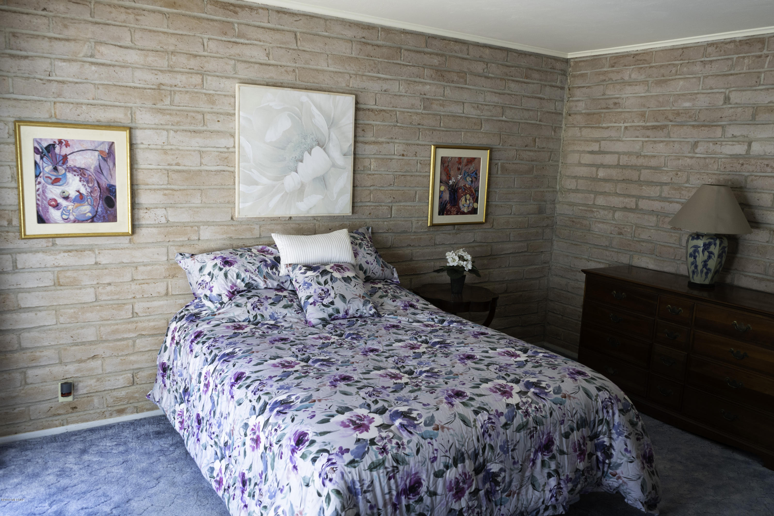 Las Lomitas (1) - Residential