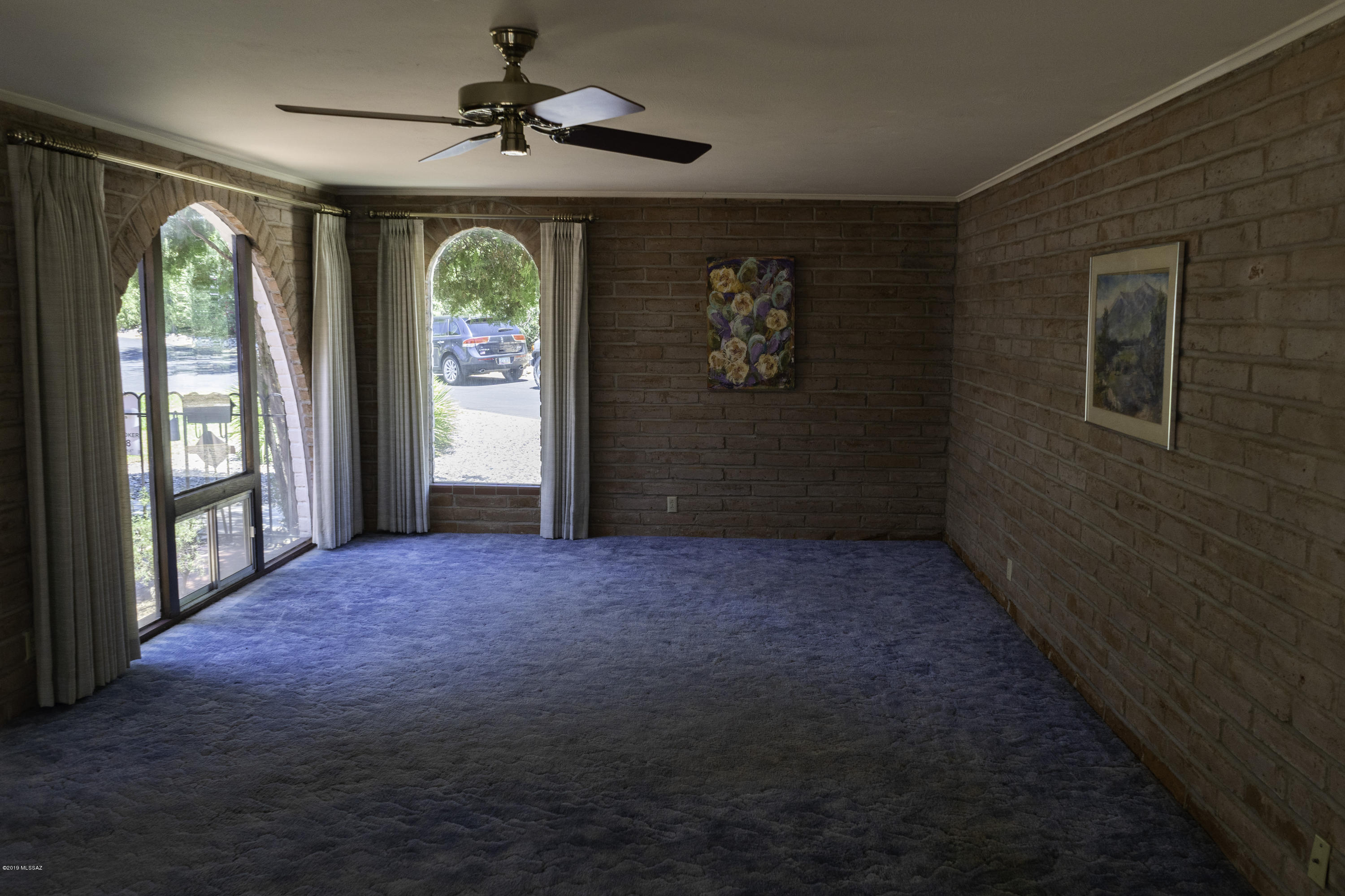 Las Lomitas (1) - Residential