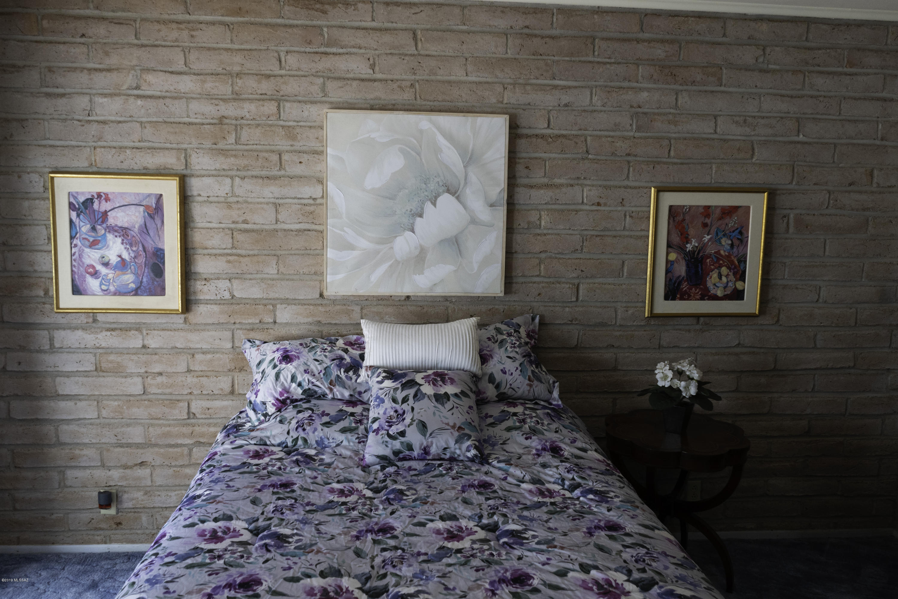 Las Lomitas (1) - Residential