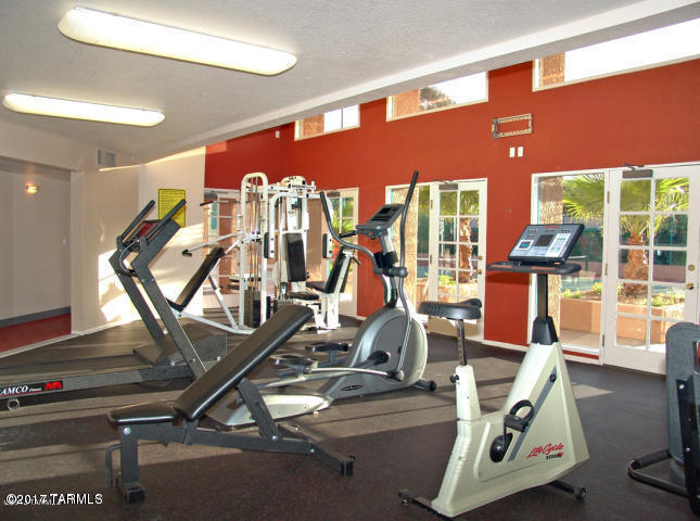 Ventana Vista Condominiums - Residential
