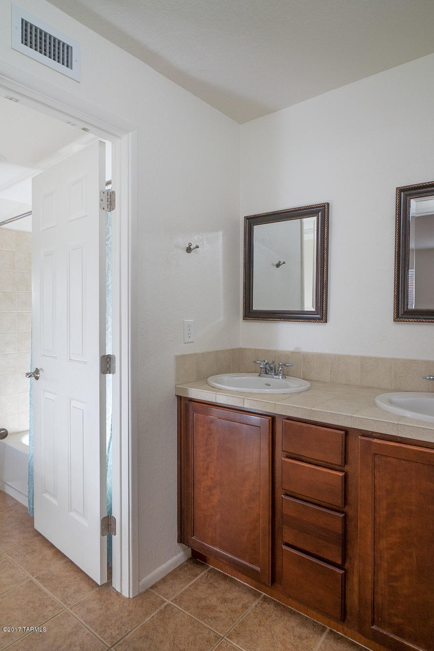 Ventana Vista Condominiums - Residential