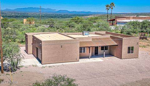 A home in Rio Rico