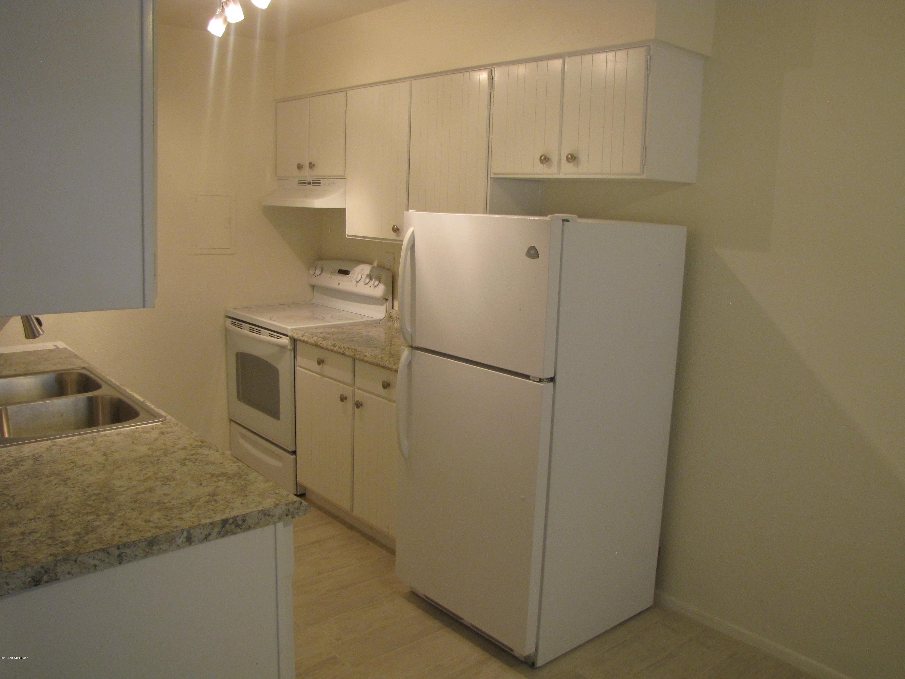 Villa Del Vista Condominium - Residential Lease