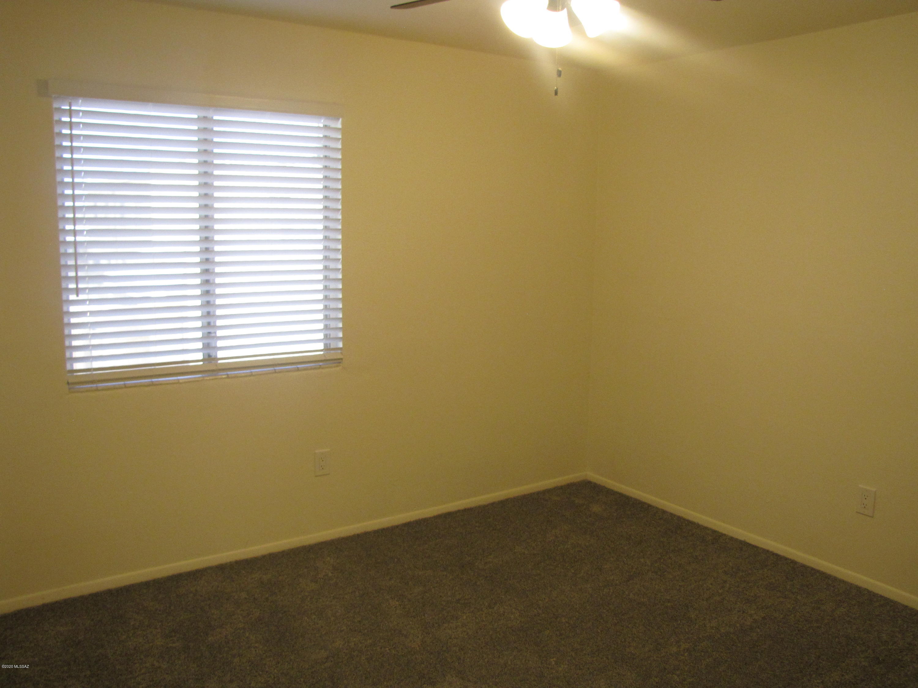 Villa Del Vista Condominium - Residential Lease