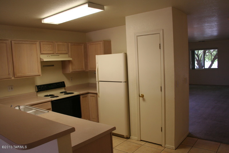 Rincon Aviador (1-120) - Residential Lease
