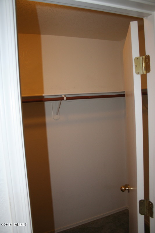 Rincon Aviador (1-120) - Residential Lease
