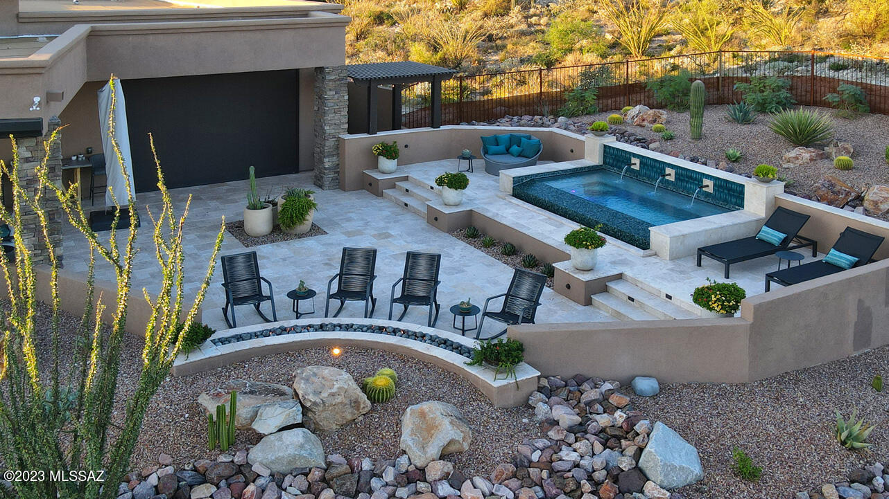 Stone Canyon III - Residential