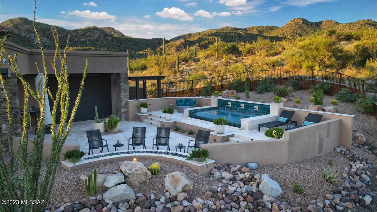 Stone Canyon III - Residential