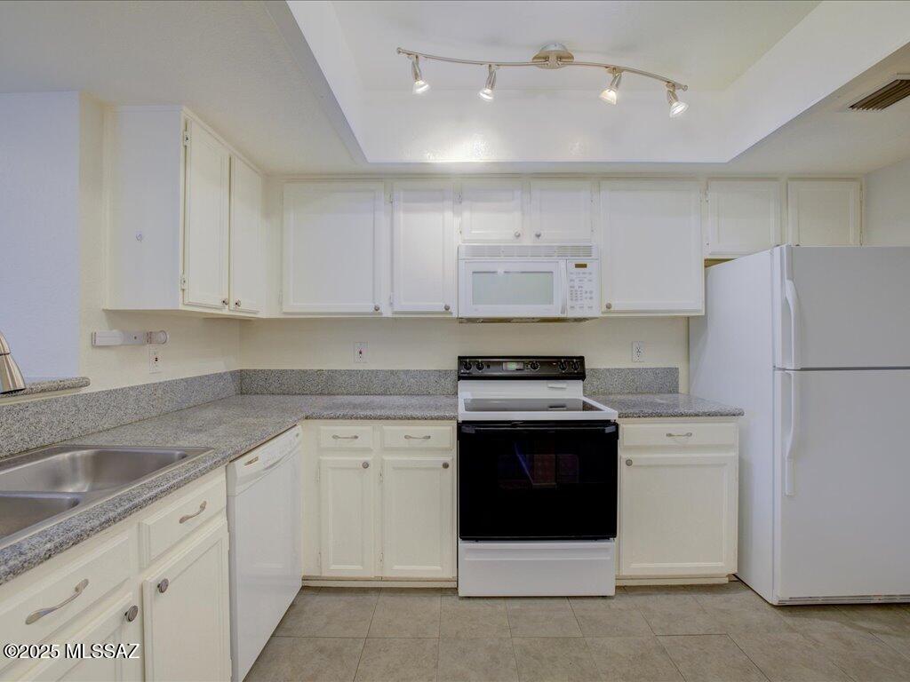 4271 N River Grove Circle 236