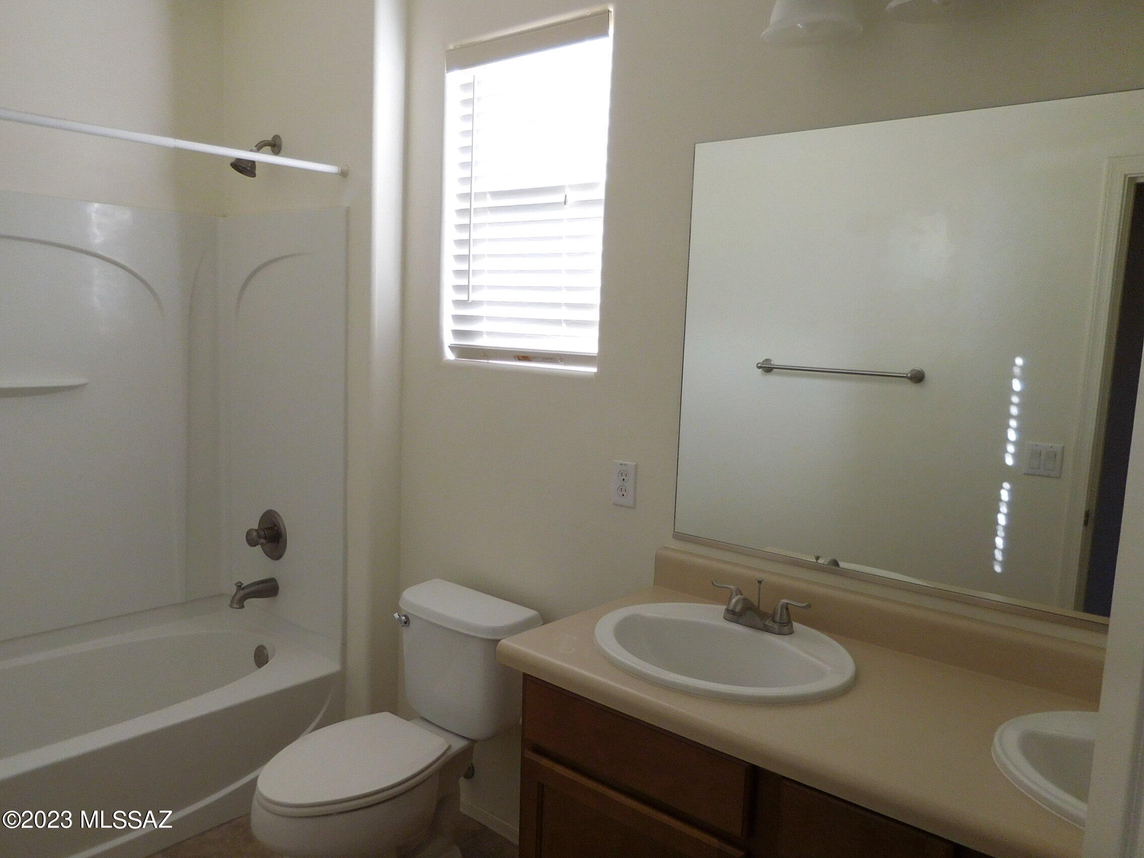 Madera Highlands Villages 11-14 & 16-23 - Residential Lease