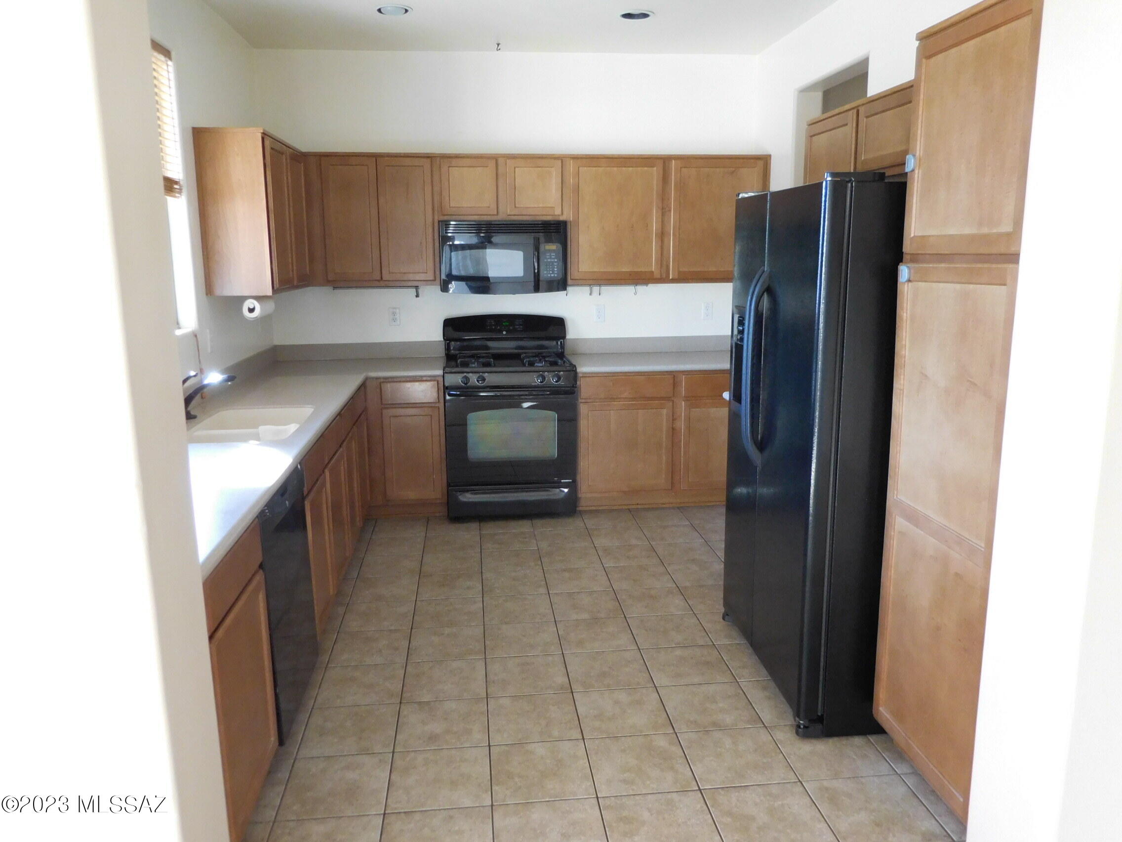 Madera Highlands Villages 11-14 & 16-23 - Residential Lease