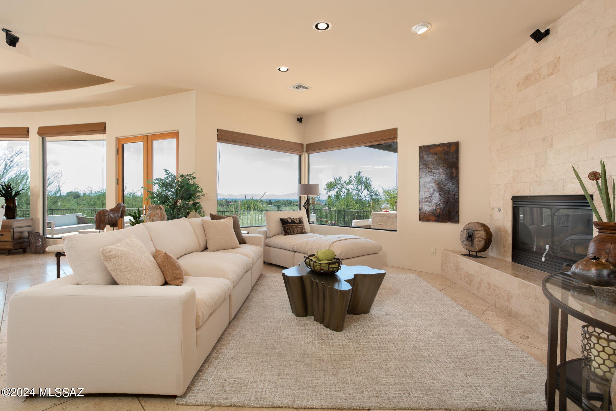 Colonia Del Sol (1-20) - Residential Lease