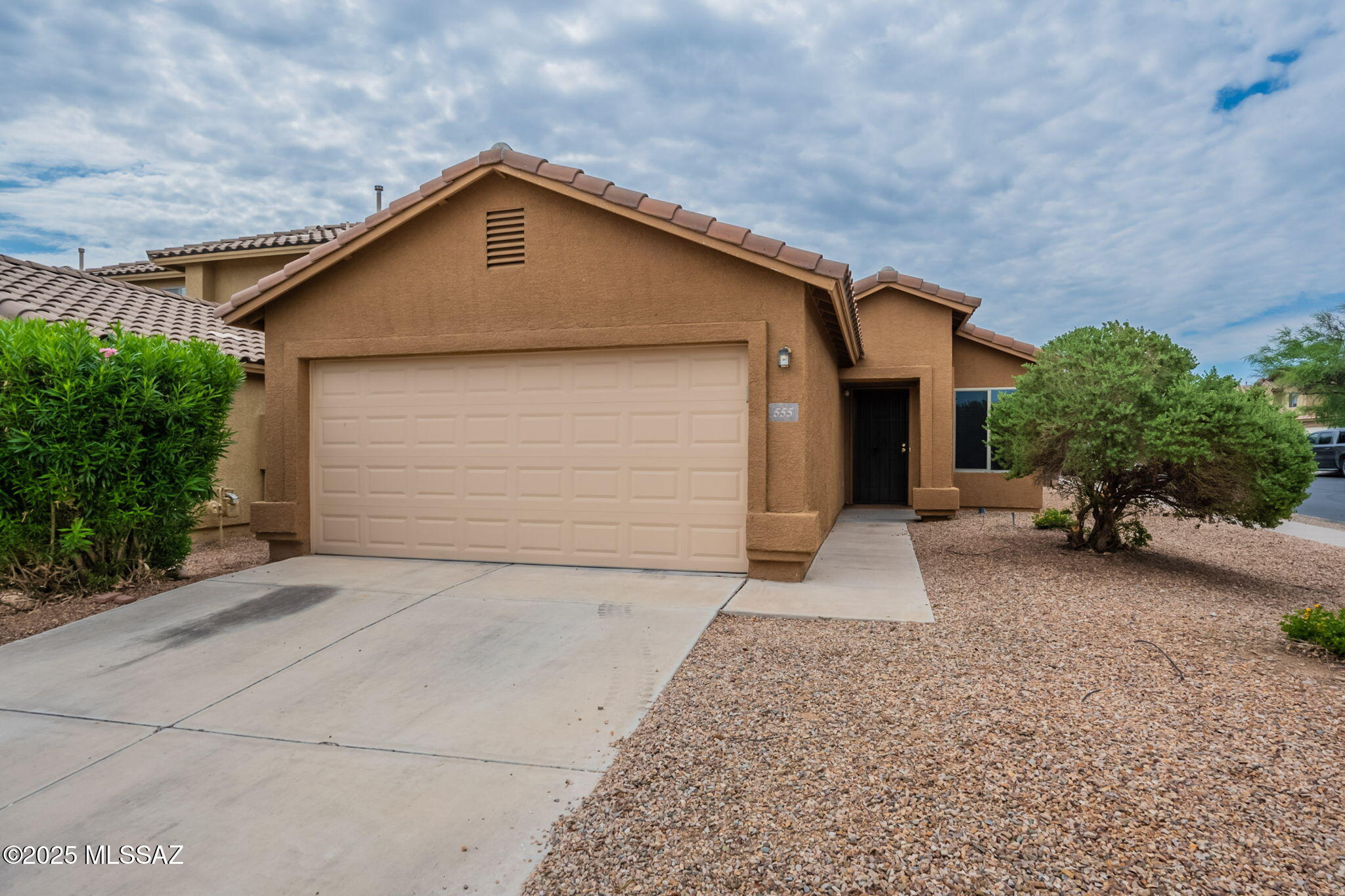 555 W Cedar Chase Drive