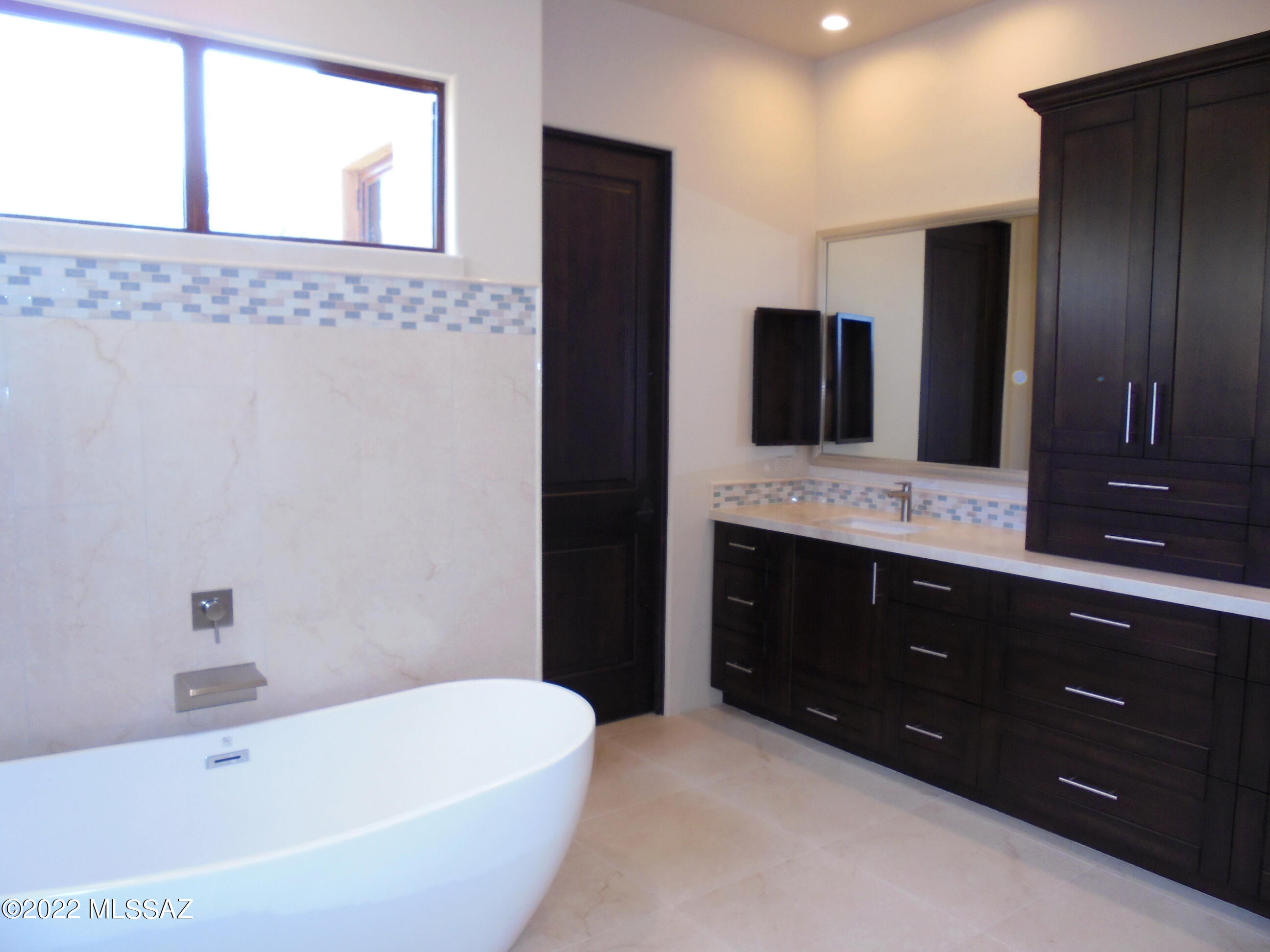 Canyon Pass At Dove Mountain(1-48) - Residential