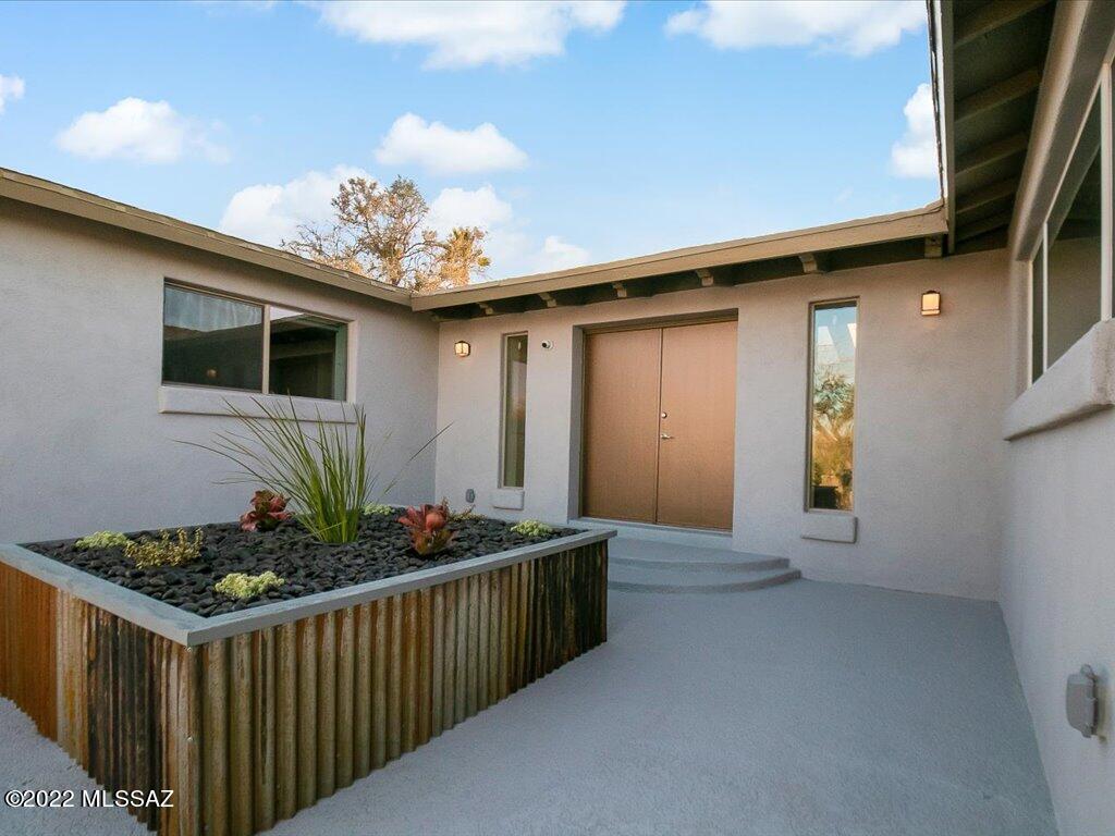 Unsubdivided - Residential